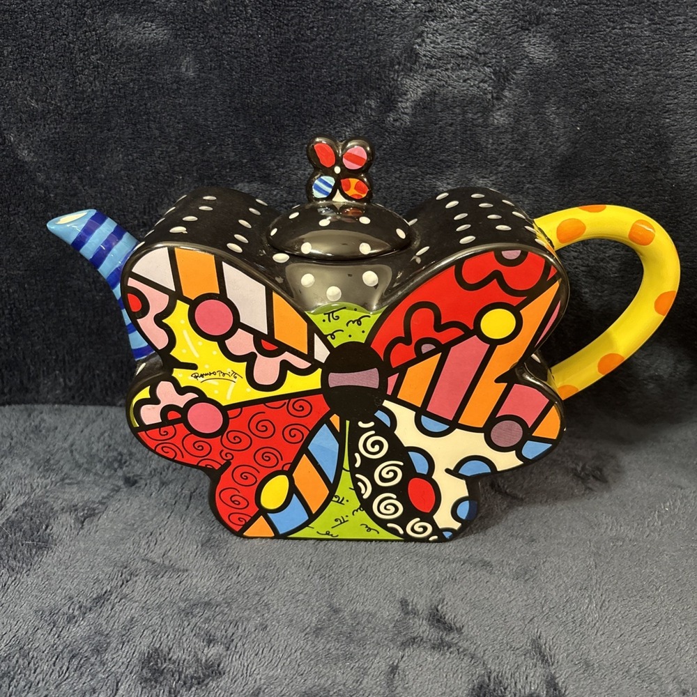 RARE Romero Britto 2009 Butterfly Tea Pot Large Ceramic #14072 No Box